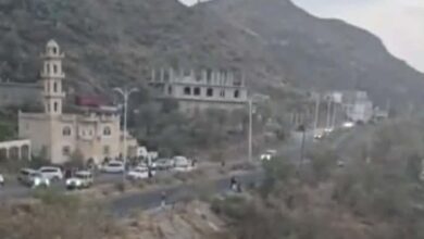 إب.. مليشيا الحوثي تواصل تغيير خطباء المساجد رغم رفض السكان