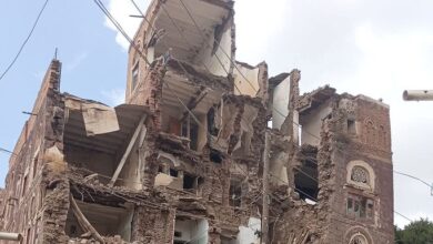 انهيار جديد لمبنى الحكومة الأثري في يريم جراء إهمال مليشيا الحوثي