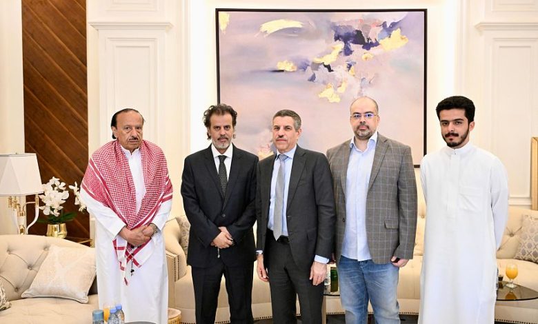 السفير الأمريكي يعزّي بوفاة الرئيس اليمني الأسبق عبدربه منصور هادي ويشيد بمسيرته