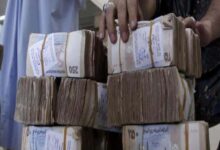 سكان الحديدة يتساءلون عن مصير مليارات الزكاة الحوثية وسط تفاقم الأزمات الخدمية