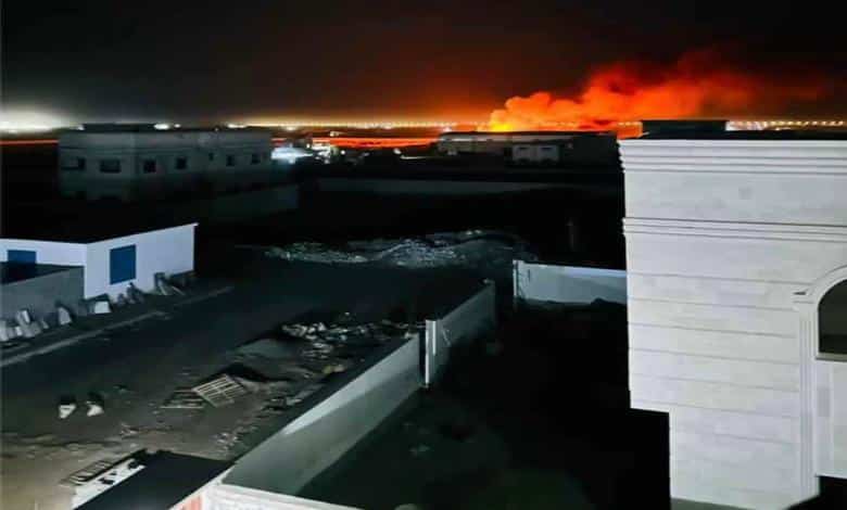 انفجار عنيف يهز معسكر الصولبان في عدن وجرحى بين الجنود 1 انفجار عنيف يهز معسكر الصولبان في عدن وجرحى بين الجنود