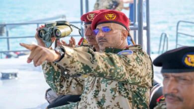 تقرير دولي يكشف تحركات جديدة لتطويق الحوثيين بحريًا في البحر الأحمر