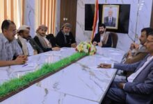 محافظ صنعاء يدعو إلى توسيع المراكز الصيفية لتحصين أبناء النازحين من الفكر الحوثي