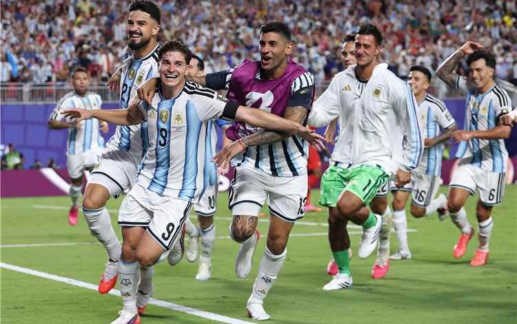 الأرجنتين تعبر سويسرا بثلاثية مثيرة وتبلغ نصف نهائي مونديال 2026