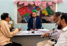 اليزيدي يوجه بتكثيف الرقابة على المنشآت الصحية في المنصورة والالتزام بالأسعار المحددة