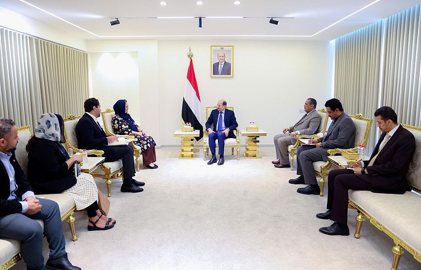 الزنداني يبحث مع منظمة رعاية الأطفال تعزيز الشراكة لدعم الأطفال والبرامج الإنسانية