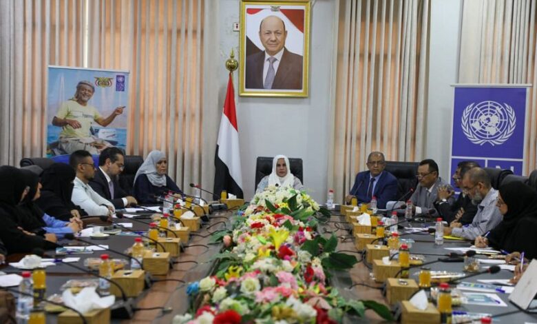 جعسوس: النساء الأكثر تضررًا من الفساد وتطالب بإشراكهن في رسم سياسات التعافي 1 جعسوس: النساء الأكثر تضررًا من الفساد وتطالب بإشراكهن في رسم سياسات التعافي