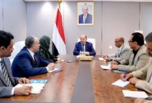 الحكومة اليمنية تبحث خطوات استئناف تصدير النفط لتعزيز موارد الدولة وإنعاش الاقتصاد