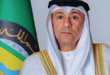 البديوي: تهديدات الحوثيين بإغلاق باب المندب والاعتداءات الإيرانية تستوجب موقفاً دولياً حازماً