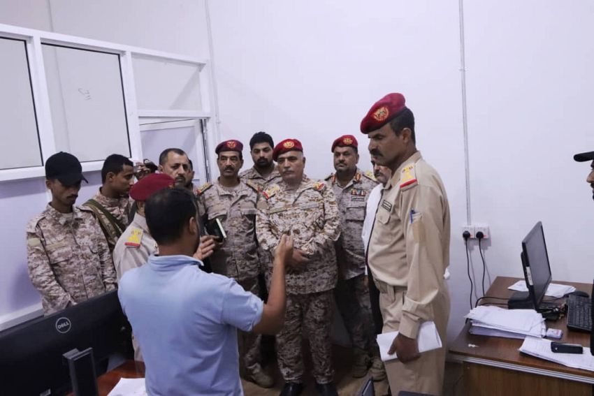 قيادة وزارة الدفاع تتفقد الجاهزية الطبية في مستشفى عبود العسكري بعدن