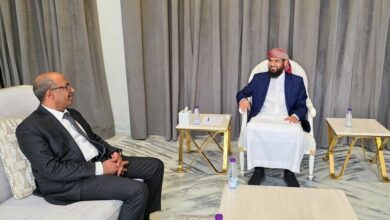 المحرّمي يؤكد أهمية استئناف تصدير النفط لتعزيز الاقتصاد وصرف المرتبات 10 المحرّمي يؤكد أهمية استئناف تصدير النفط لتعزيز الاقتصاد وصرف المرتبات