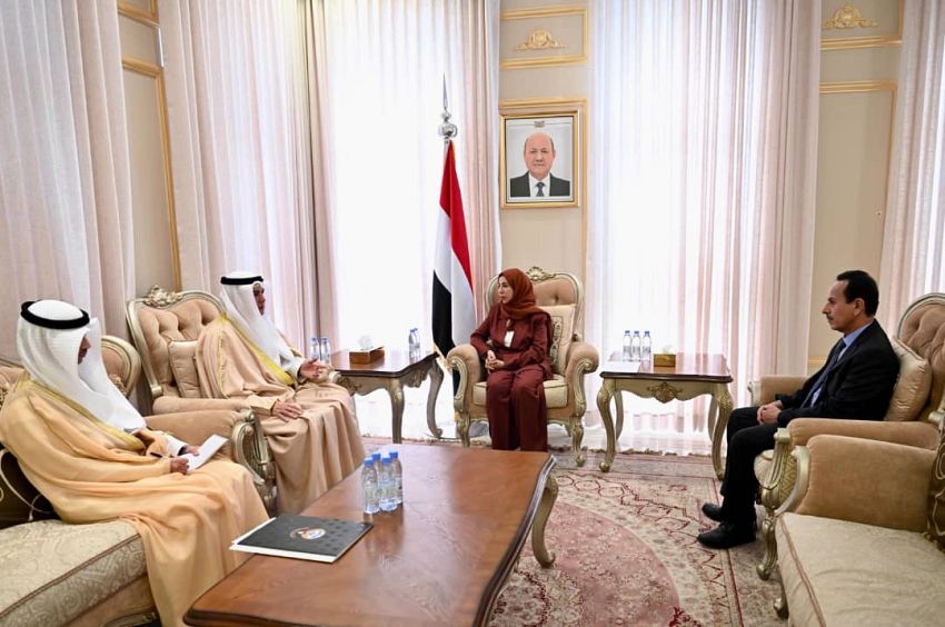 لقاء يمني كويتي يعزز التنسيق المشترك لمواجهة تحديات المرحلة