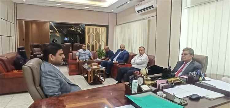 المواصفات وشركة النفط تبحثان تعزيز الرقابة على محطات الوقود 1 المواصفات وشركة النفط تبحثان تعزيز الرقابة على محطات الوقود