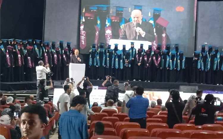 تعز تحتفي بحفظة القرآن.. شمسان يؤكد مواصلة دعم برامج التأهيل وبناء القدرات