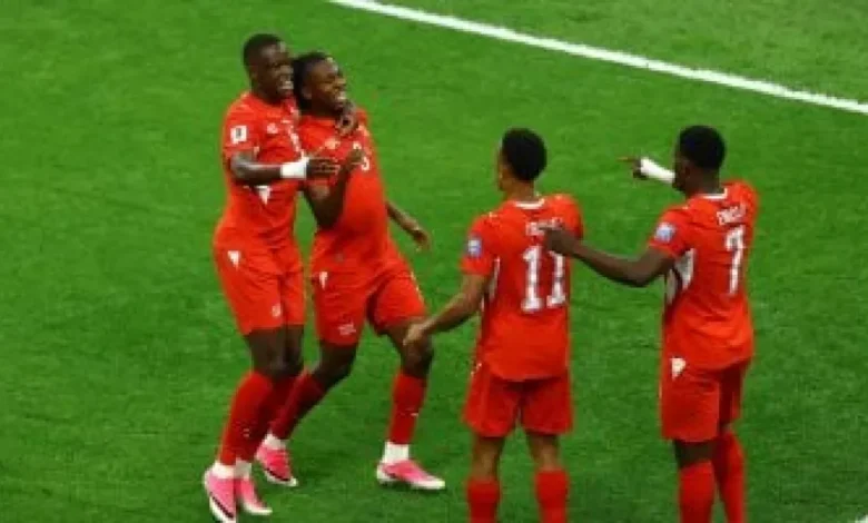 سويسرا تعبر الجزائر بثنائية وتحجز مقعدها في ثمن نهائي مونديال 2026 1 سويسرا تعبر الجزائر بثنائية وتحجز مقعدها في ثمن نهائي مونديال 2026