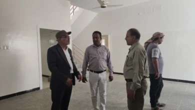 الوجيه والمسعودي يبحثان استكمال تجهيزات تشغيل مركز الأمومة والطفولة في المندب 5 الوجيه والمسعودي يبحثان استكمال تجهيزات تشغيل مركز الأمومة والطفولة في المندب