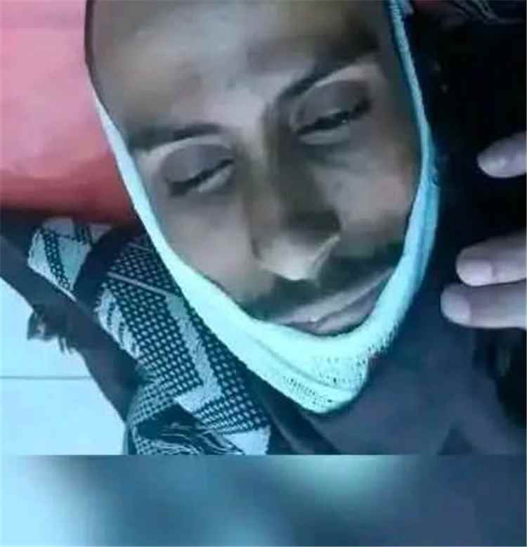 مقتل رجل طعناً داخل سوق في صنعاء