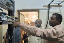 مدير عام الخوخة يطلع على سير تحديث سنترال الاتصالات ويؤكد قرب استئناف الخدمة
