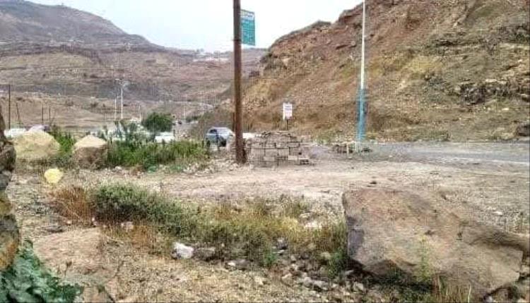 غضب واسع في صنعاء بعد اتهامات لهيئة الأوقاف الحوثية بالاستيلاء على أملاك المواطنين