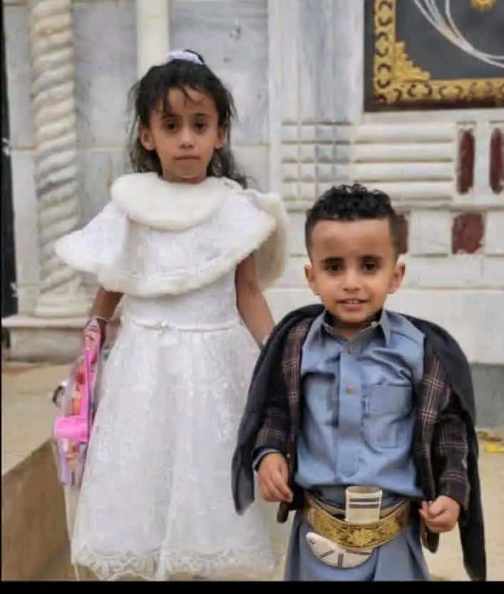 مأساة في تعز.. انفجار بطارية طاقة شمسية يودي بحياة طفلين ويصيب والدهما