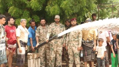 الحديدة.. إعادة تشغيل مشروع مياه الحوائط بالخوخة بعد توقف دام شهرين 10 الحديدة.. إعادة تشغيل مشروع مياه الحوائط بالخوخة بعد توقف دام شهرين