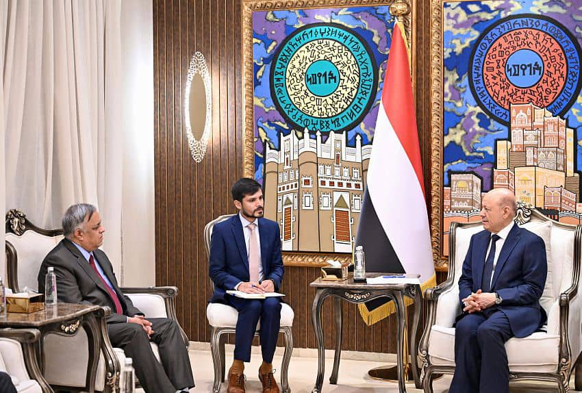 العليمي: ارتباط الحوثيين بأجندة إيران يهدد أمن اليمن والمنطقة