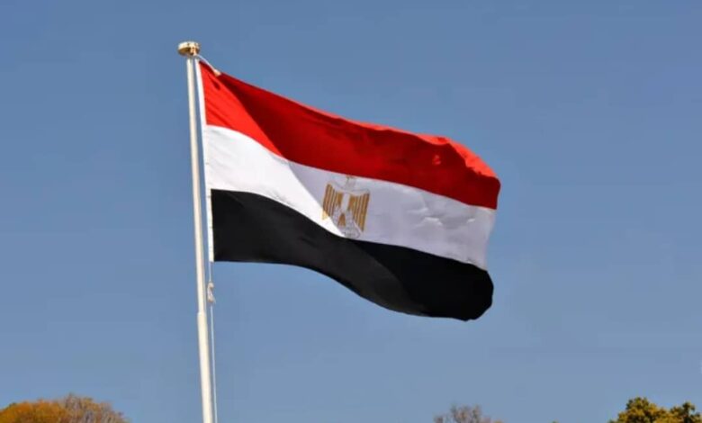 مصر تسيطر على حريق سفينتي غاز في ميناء دمياط وسط اشتباه باستهداف بطائرات مسيرة 1 مصر تسيطر على حريق سفينتي غاز في ميناء دمياط وسط اشتباه باستهداف بطائرات مسيرة