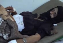 قناص حوثي يصيب امرأة بجروح خطيرة أثناء رعي الأغنام غرب تعز