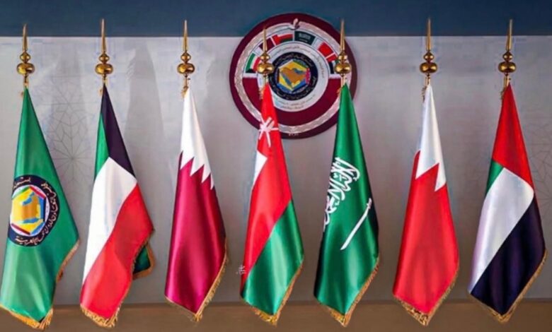 دول الخليج تدين الهجمات الإيرانية على ناقلات سعودية وقطرية وتؤكد حقها في الدفاع عن أمنها 1 دول الخليج تدين الهجمات الإيرانية على ناقلات سعودية وقطرية وتؤكد حقها في الدفاع عن أمنها