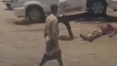 مقتل بائع آيسكريم برصاص عنصر حوثي في إب والجاني يلوذ بالفرار