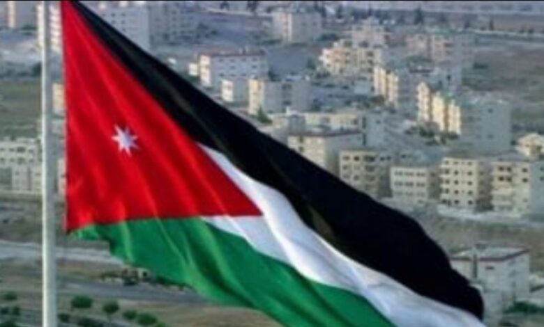 الأردن يستنكر الهجوم الحوثي على سفينة سعودية ويصفه بتهديد للملاحة الدولية 1 الأردن يستنكر الهجوم الحوثي على سفينة سعودية ويصفه بتهديد للملاحة الدولية