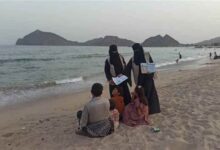 عدن.. حملة توعوية لمرتادي ساحل كود النمر في البريقة للوقاية من الغرق