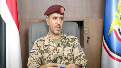 دويد يعلق على استهداف الحوثي سفينة هندية ويحذر من استمرار الإرهاب البحري