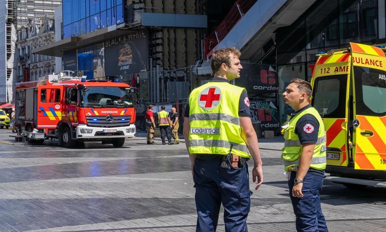 مقتل 5 أشخاص وفقدان سادس إثر حريق في موقع بناء وسط بروكسل 1 مقتل 5 أشخاص وفقدان سادس إثر حريق في موقع بناء وسط بروكسل