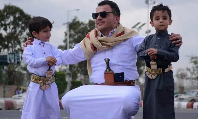 جريمة جديدة في صنعاء.. شاب يلقى مصرعه والفاعل يفر إلى جهة مجهولة 1 جريمة جديدة في صنعاء.. شاب يلقى مصرعه والفاعل يفر إلى جهة مجهولة