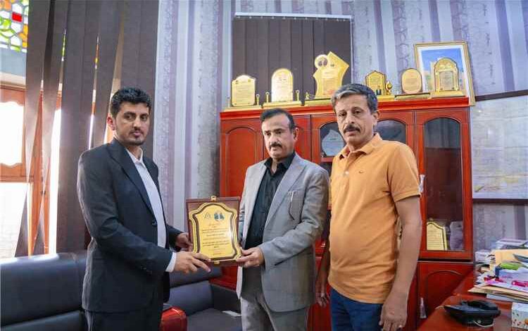 بن الوزير يشيد بإنجازات ملتقى طلاب شبوة في مصر ويؤكد أهمية دعم الكفاءات 1 بن الوزير يشيد بإنجازات ملتقى طلاب شبوة في مصر ويؤكد أهمية دعم الكفاءات