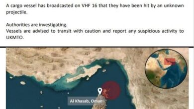 سفينة شحن تبلغ عن إصابتها بمقذوف مجهول شمال شرقي عُمان