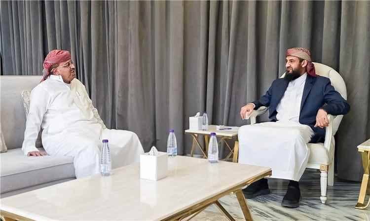 المحرّمي يبحث مع محافظ البيضاء تطورات الأوضاع ويشدد على استكمال تحرير المحافظة