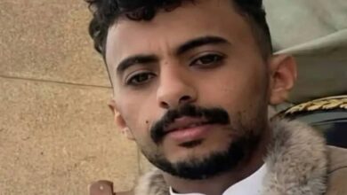حملة حوثية تقتحم منزل مغترب في إب وتقتاده إلى جهة مجهولة 10 حملة حوثية تقتحم منزل مغترب في إب وتقتاده إلى جهة مجهولة
