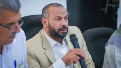محافظ الضالع يوقف 10 مسؤولين ويُحيلهم إلى التحقيق والنيابة 6 محافظ الضالع يوقف 10 مسؤولين ويُحيلهم إلى التحقيق والنيابة