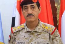 وزارة الدفاع تلغي تحويل الرواتب عبر القادة وتصرفها مباشرة بالبطاقة الذكية