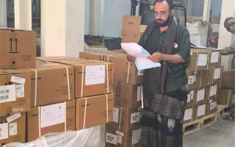 الإمداد الدوائي يرفد المحافظات والمرافق الصحية بشحنات من الأدوية والمستلزمات الطبية 1 الإمداد الدوائي يرفد المحافظات والمرافق الصحية بشحنات من الأدوية والمستلزمات الطبية