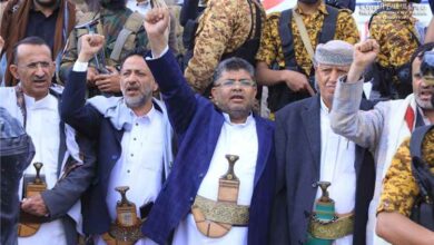 صحفي عراقي ينشر قائمة بقيادات حوثية تقيم في العراق