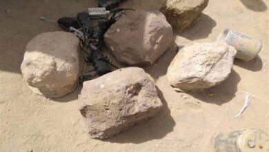 عبوة حوثية مموهة تقتل وتصيب 7 من أسرة واحدة في الحديدة بينهم أطفال