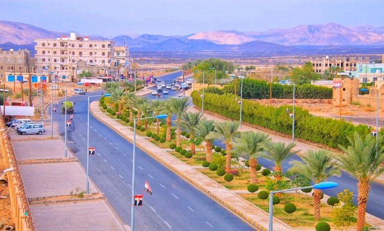 الحوثي يقطع الاتصالات عن مأرب عقب هجمات صاروخية دامية 1 الحوثي يقطع الاتصالات عن مأرب عقب هجمات صاروخية دامية