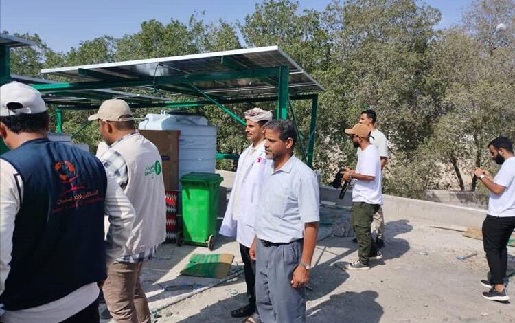 تدشين مشروع طاقة شمسية لتعزيز خدمات المراكز الصحية في محافظة لحج