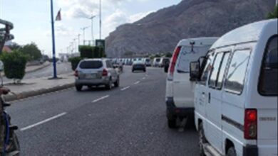 أزمة الغاز تشلّ حركة المواصلات العامة في عدن وتفاقم معاناة المواطنين