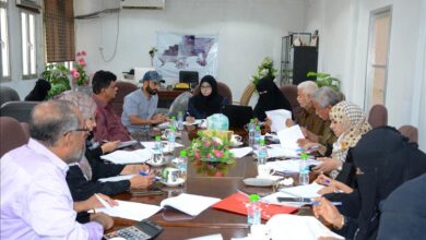اجتماع بعدن يناقش خطة البرنامج الاستثماري لمديرية صيرة للعام 2025م