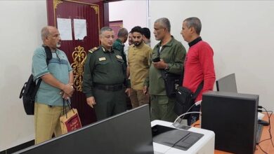 رئيس مصلحة الأحوال المدنية يزور مركزي المنصورة والبريقة لتفقد سير العمل