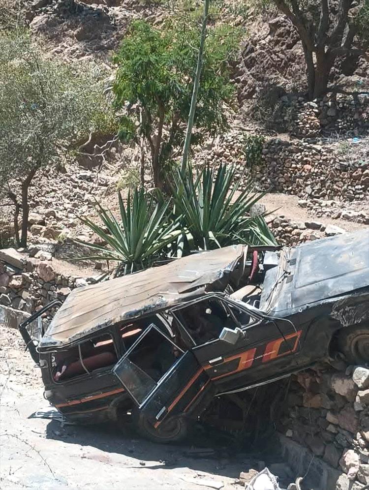 حادث مروري مأساوي في القبيطة يودي بحياة تربويين ويصيب آخرين